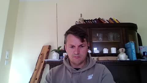 piercingsxxx online show from April 28, 7:02 am