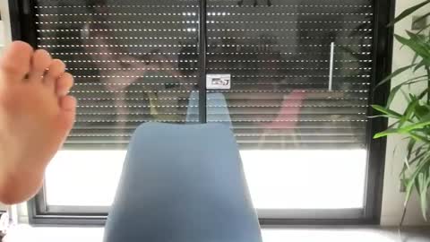 pierre81000 online show from November 17, 12:44 pm