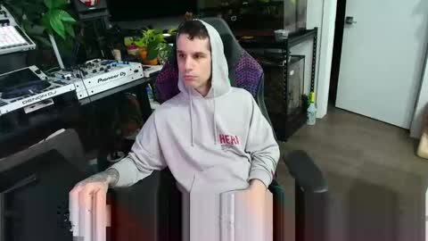 Pierre Fitch online show from February 17, 2:30 am