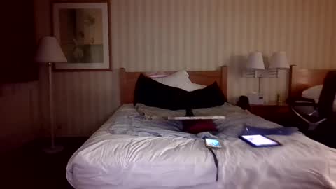 Snapshot of pigbear4trans chatting on February 26, 11:09 am pigbear4trans online show from February 26, 11:09 am