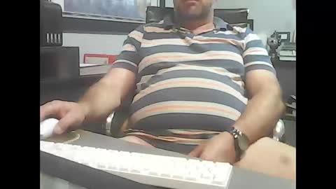 Snapshot of pigrama chatting on March 16, 5:28 pm PRAMA online show from March 16, 5:28 pm