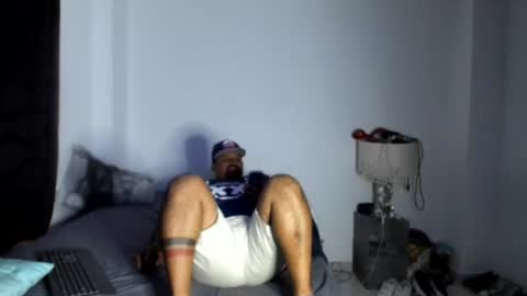 Snapshot of pikoro_gomez chatting on July 10, 1:43 am pikoro_gomez online show from July 10, 1:43 am