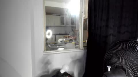 Snapshot of pikoro_gomez chatting on July 15, 12:16 am pikoro_gomez online show from July 15, 12:16 am