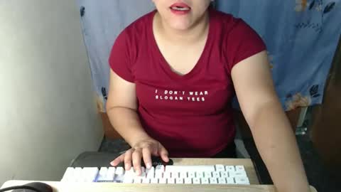 Snapshot of pinay_carlax chatting on September 24, 9:01 am pinay_carlax online show from September 24, 9:01 am