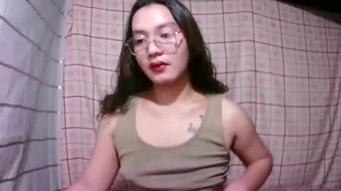 Snapshot of pinay_janella10 chatting on February 10, 5:28 pm pinay_janella10 online show from February 10, 5:28 pm