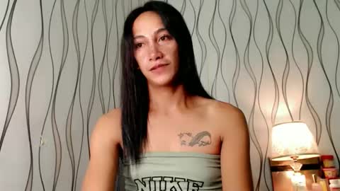 lucyLove online show from December 23, 1:47 am