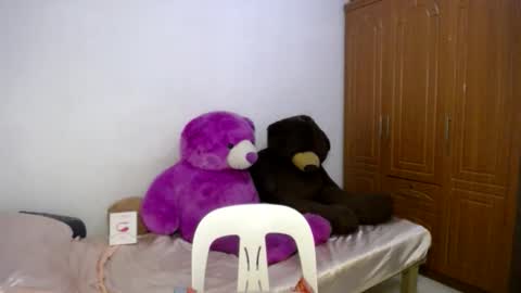 pinay_shawnx online show from March 25, 2:06 am