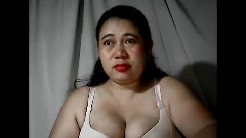 pinaymama12345 online show from November 22, 10:53 pm