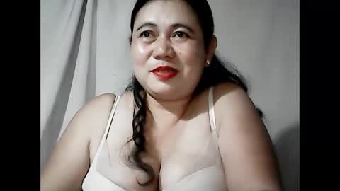 Snapshot of pinaymama12345 chatting on March 21, 8:52 am pinaymama12345 online show from March 21, 8:52 am