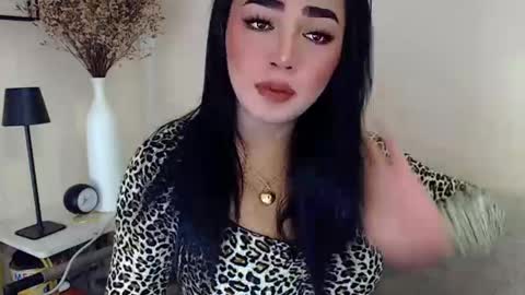 Snapshot of pinaymorena69 chatting on February 4, 8:35 am Just cath  online show from February 4, 8:35 am