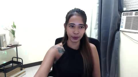 Snapshot of pinaymorena_renelda chatting on November 5, 3:17 am pinaymorena_renelda online show from November 5, 3:17 am