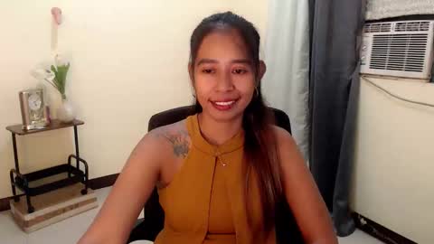 Snapshot of pinaymorena_renelda chatting on November 7, 5:40 am pinaymorena_renelda online show from November 7, 5:40 am