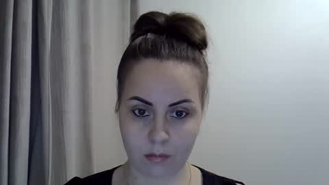 pineapple375 online show from February 28, 10:38 am