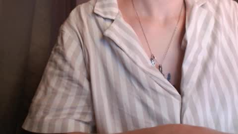       online show from November 18, 6:51 am