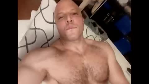 pineapplemarco online show from April 20, 10:22 pm