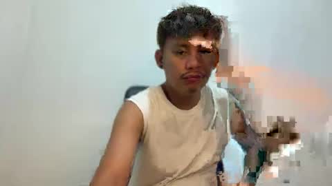 pingkoy0517 online show from May 18, 12:33 pm