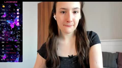 pingviluly online show from February 1, 9:41 am