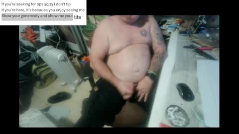 Snapshot of pini_z chatting on February 3, 8:57 pm pini_z online show from February 3, 8:57 pm