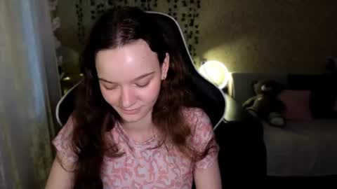 Stephanie online show from June 26, 2:49 am