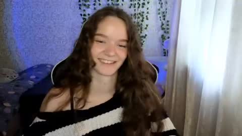 Stephanie online show from August 7, 6:04 am
