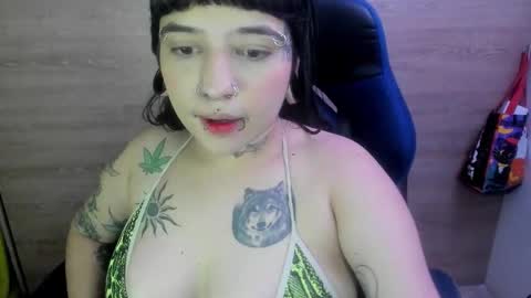 Snapshot of pink_dustt chatting on September 18, 6:59 am weedcandy ig y twitter xpink dustt online show from September 18, 6:59 am