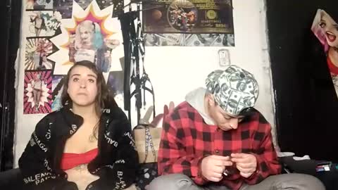 Snapshot of pink_peyton chatting on December 23, 5:32 pm Pink peyton online show from December 23, 5:32 pm