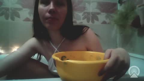 Snapshot of pink_pikachu_ chatting on June 13, 8:29 pm Pikachu pika online show from June 13, 8:29 pm