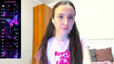 pink_soda33 online show from July 17, 7:04 am