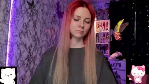 Snapshot of pink_ss chatting on February 25, 12:48 pm Saly online show from February 25, 12:48 pm