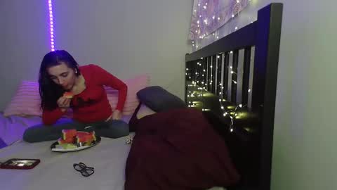 pink_tv online show from January 13, 2:39 am