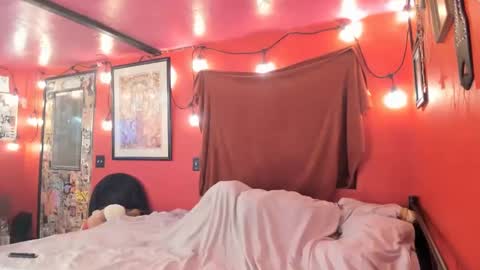 Virginity smiles online show from December 24, 11:17 am