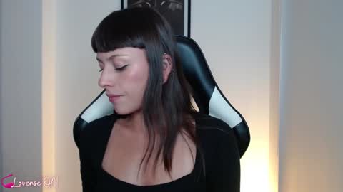 Emily online show from January 10, 2:14 am