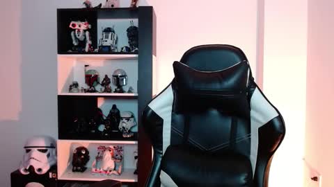 Emily online show from September 14, 10:53 pm