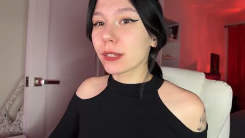 Snapshot of pinkdollylovv chatting on January 14, 10:02 pm pinkdollylovv online show from January 14, 10:02 pm