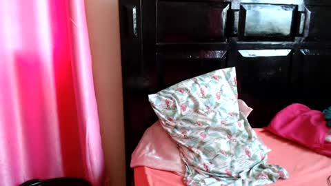 pinkdomina01 online show from June 19, 8:29 am