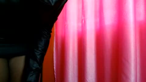 pinkdomina01 online show from June 21, 8:17 am