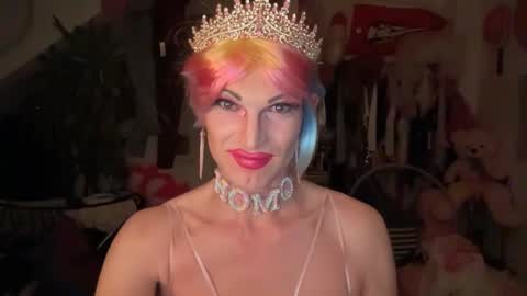 pinkfag online show from December 22, 7:11 pm