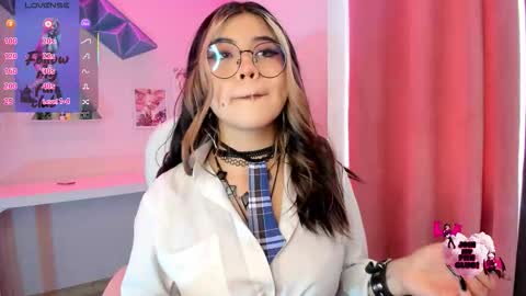 PINKK online show from January 16, 1:04 pm