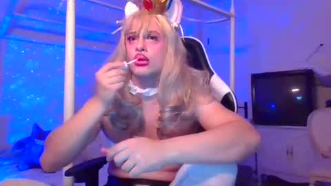 Snapshot of pinkpillbambi chatting on January 16, 4:07 am pinkpillbambi online show from January 16, 4:07 am