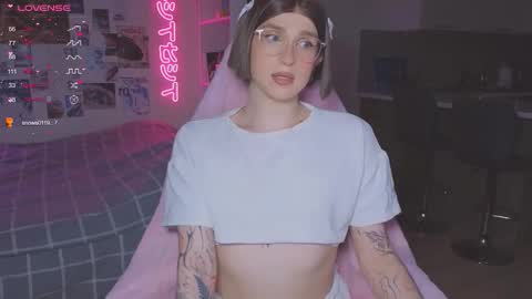 pinkvenom_ online show from November 2, 1:24 pm