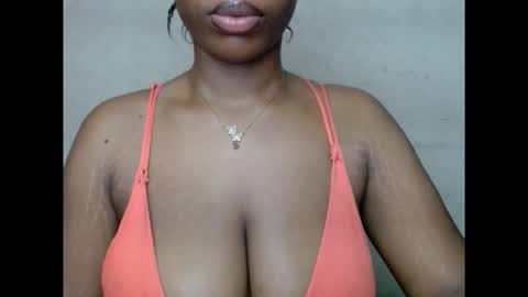 Snapshot of pinkxsugar chatting on October 2, 7:04 am pinkxsugar online show from October 2, 7:04 am