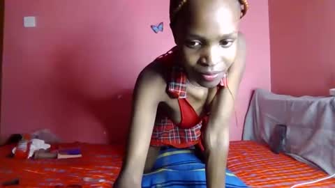 Snapshot of pinky_cockoo chatting on February 27, 9:26 pm pinky_cockoo online show from February 27, 9:26 pm