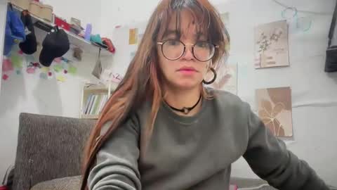 Rose online show from December 21, 5:42 pm