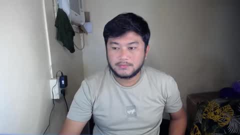 pinoy041087 online show from January 6, 12:42 pm