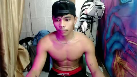Snapshot of pinoy_fuckboy69 chatting on June 15, 10:12 pm pinoy_fuckboy69 online show from June 15, 10:12 pm