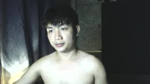 Snapshot of pinoy_petitehugecock chatting on November 5, 2:39 pm alex online show from November 5, 2:39 pm