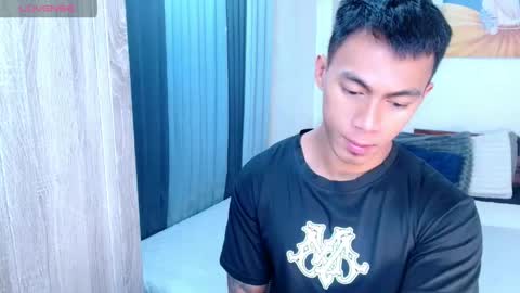 ethan online show from May 2, 3:06 pm