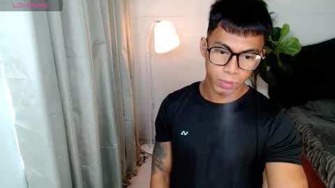 ethan online show from June 26, 2:49 am