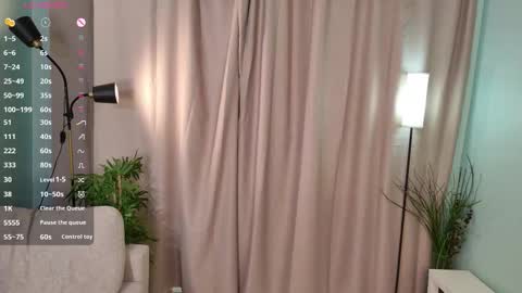 pinquinn online show from February 20, 10:05 am