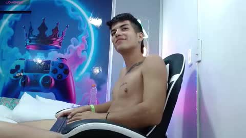 pipe hot04 online show from March 2, 5:08 am